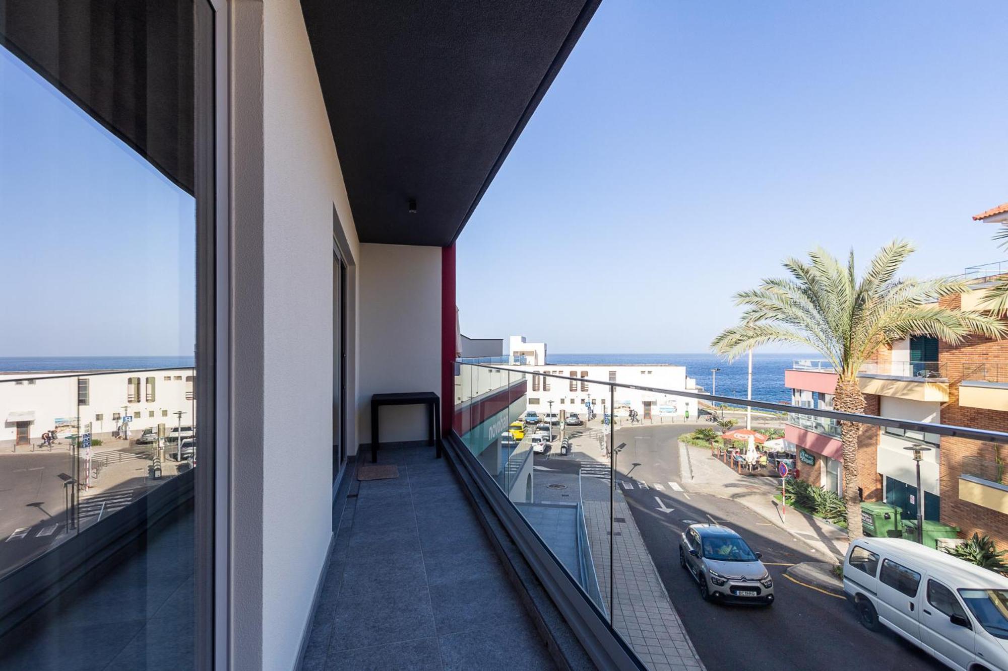 Luxury And Modern Apartment In Porto Moniz Center Dış mekan fotoğraf