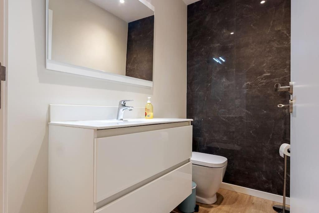 Luxury And Modern Apartment In Porto Moniz Center Dış mekan fotoğraf