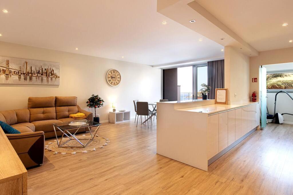 Luxury And Modern Apartment In Porto Moniz Center Dış mekan fotoğraf